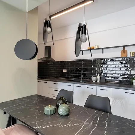 Apartament Ultracentral Stylish By Metro *