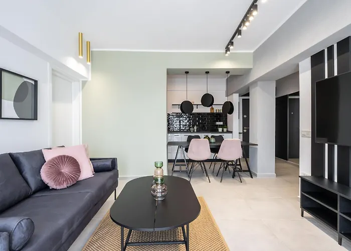 Ultracentral Stylish By Metro Apartamento
