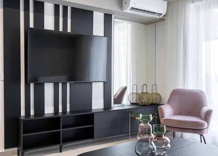 Apartment Ultracentral Stylish By Metro